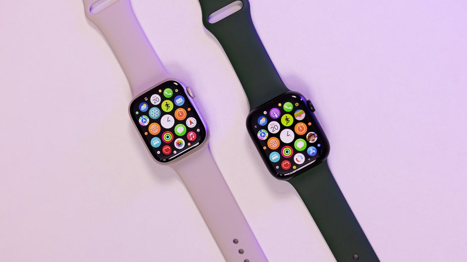 Future apple watch automatically tighten band